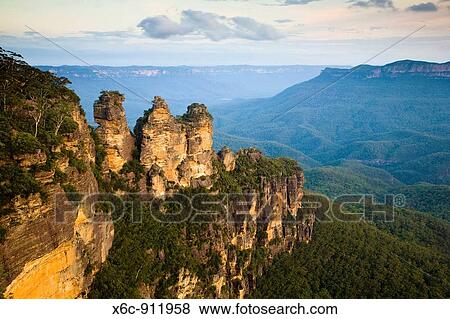 The Three Sisters From Echo Point, Blue Mountains National Park, NSW, Australia View Large Photo Image Stock Photo - The Three Sisters From Echo Point, Blue Mountains National Park, NSW, Australia. Fotosearch