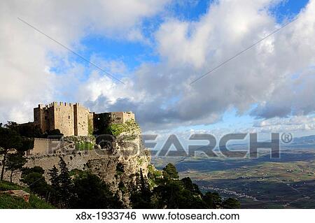 The Venus Castle at Erice, Sicily, Italy View Large Photo Image Stock Photograph - The Venus Castle at Erice, Sicily, Italy. Fotosearch