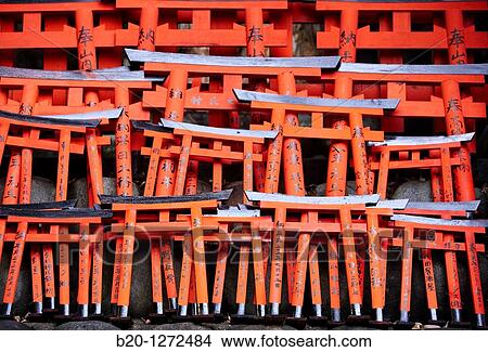 Picture - Toriis, Fushimi Inari Shrine, Kyoto, Japan.. Fotosearch