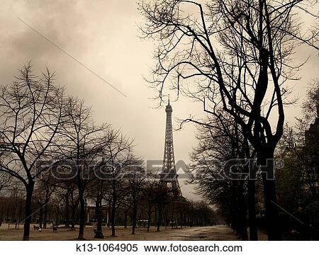 Torre Eiffel Paris Francia View Large Photo Image Stock Photography - Torre Eiffel Paris Francia. Fotosearch