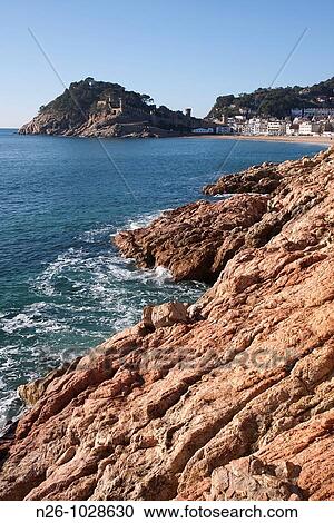 Tossa de Mar Costa Brava Espaa, Catalunya, provincia de Girona, la Selva, Tossa de Mar View Large Photo Image Stock Image - Tossa de Mar Costa Brava Espaa, Catalunya, provincia de Girona, la Selva, Tossa de Mar. Fotosearch