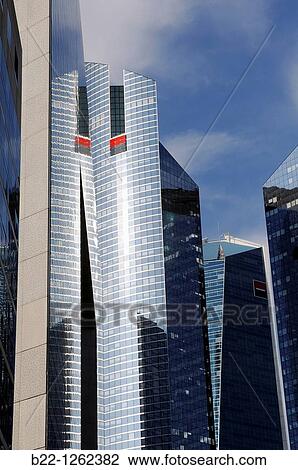 Stock Image - Towers of Soci? t? G? n? rale one of the leading financial services companies in Europe, La Defense business district, Paris, France.. Fotosearch