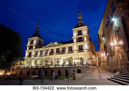 Town Hall in Plaza del Consistorio at night, Toledo. Castilla-La Mancha, Spain View Large Photo Image Stock Image - Town Hall in Plaza del Consistorio at night, Toledo. Castilla-La Mancha, Spain. Fotosearch