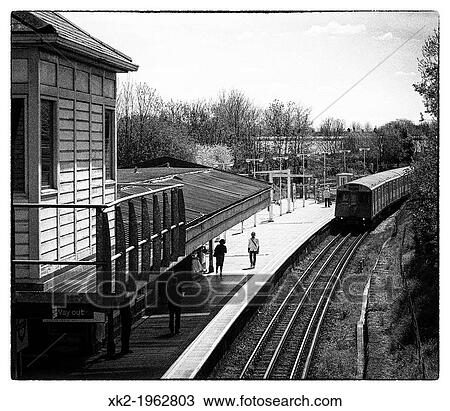 Train approaching to wimbledon park station, London, UK View Large Photo Image Stock Image - Train approaching to wimbledon park station, London, UK. Fotosearch