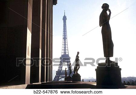 Stock Photograph - Trocad? ro. Eiffel Tower. Paris. France. Fotosearch