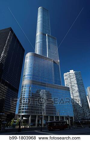 TRUMP TOWER DOWNTOWN LOOP CHICAGO ILLINOIS USA View Large Photo Image Stock Photo - TRUMP TOWER DOWNTOWN LOOP CHICAGO ILLINOIS USA. Fotosearch