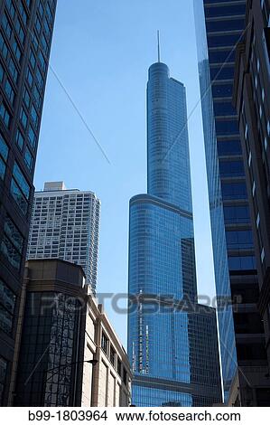 TRUMP TOWER NORTH WABASH AVENUE DOWNTOWN LOOP CHICAGO ILLINOIS USA View Large Photo Image Picture - TRUMP TOWER NORTH WABASH AVENUE DOWNTOWN LOOP CHICAGO ILLINOIS USA. Fotosearch