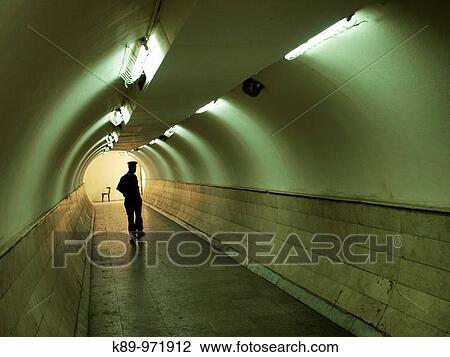 Stock Image - Tunel en Khan el Khalili, El Cairo, Egipto. Fotosearch