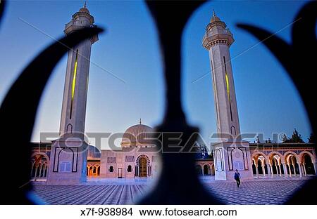 Tunez: Monastir Bourghiba Mausoleum View Large Photo Image Picture - Tunez: Monastir Bourghiba Mausoleum. Fotosearch