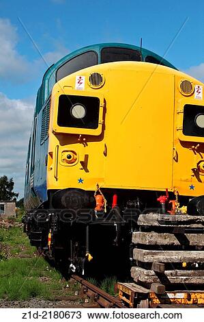 TYPE 37 diesel locomotive restored at Caledonian Railways. Sitting at Bridge of Dun station. View Large Photo Image Stock Image - TYPE 37 diesel locomotive restored at Caledonian Railways. Sitting at Bridge of Dun station.. Fotosearch