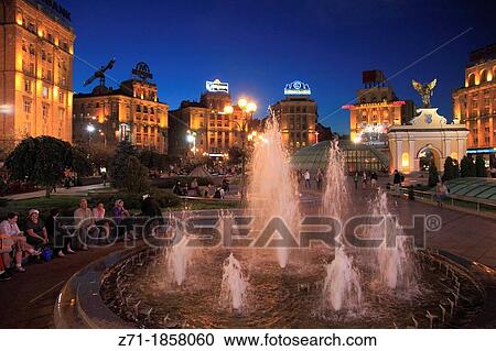 Ukraine, Kiev, Kyiv, Independence Square, Maidan Nezalezhnosti, fountain, View Large Photo Image Stock Image - Ukraine, Kiev, Kyiv, Independence Square, Maidan Nezalezhnosti, fountain,. Fotosearch