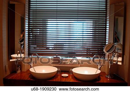 United Arab Emirates, Dubai, Dubai Park Hyatt Hotel, room. View Large Photo Image Stock Image - United Arab Emirates, Dubai, Dubai Park Hyatt Hotel, room.. Fotosearch