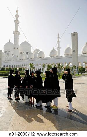United Arab Emirates (UAE), Abu Dhabi, Great Mosque Sheikh Zayed Bin Sultan Al Nahyan achieved in 2007, may contain iup to 40000 worshippers View Large Photo Image Stock Image - United Arab Emirates (UAE), Abu Dhabi, Great Mosque Sheikh Zayed Bin Sultan Al Nahyan achieved in 2007, may contain iup to 40000 worshippers. Fotosearch