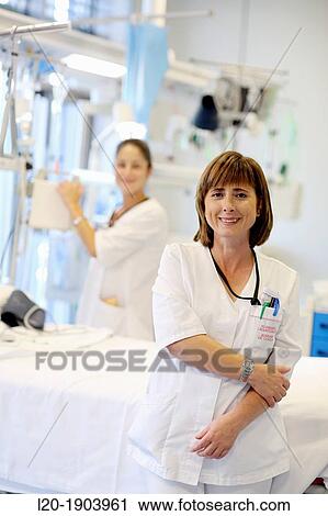 Stock Image - URPA, PACU postanesthesia care unit, Onkologikoa Hospital, Oncology Institute, Case Center for prevention, diagnosis and treatment of cancer, Donostia, San Sebastian, Gipuzkoa, Basque Country, Spain. Fotosearch