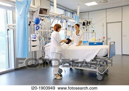 Stock Photo - URPA, PACU postanesthesia care unit, Onkologikoa Hospital, Oncology Institute, Case Center for prevention, diagnosis and treatment of cancer, Donostia, San Sebastian, Gipuzkoa, Basque Country, Spain. Fotosearch