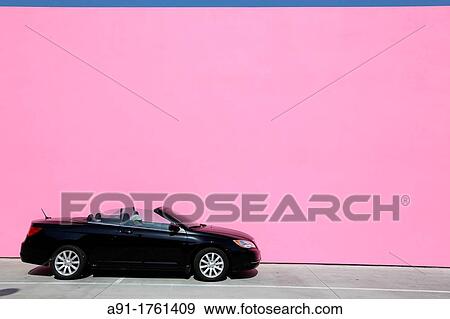 USA, California, city of Los Angeles, Pink Gallery and shop of Paul Smith british fashion designer, Melrose Avenue, Mexican architect Luis Barragan View Large Photo Image Stock Photo - USA, California, city of Los Angeles, Pink Gallery and shop of Paul Smith british fashion designer, Melrose Avenue, Mexican architect Luis Barragan. Fotosearch