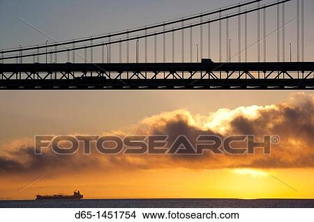 USA, California, San Francisco, Embarcadero, Bay Bridge, dawn View Large Photo Image Picture - USA, California, San Francisco, Embarcadero, Bay Bridge, dawn. Fotosearch