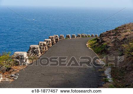 USA, Hawaii, Oahu Makapu? u lighthouse trail View Large Photo Image Stock Photo - USA, Hawaii, Oahu Makapu? u lighthouse trail. Fotosearch