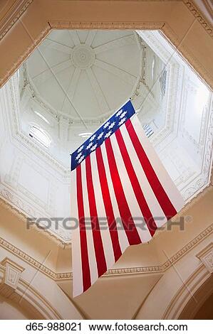 USA, Maryland, Annapolis, Maryland State Capitol building, early US flag in Rotunda View Large Photo Image Stock Image - USA, Maryland, Annapolis, Maryland State Capitol building, early US flag in Rotunda. Fotosearch