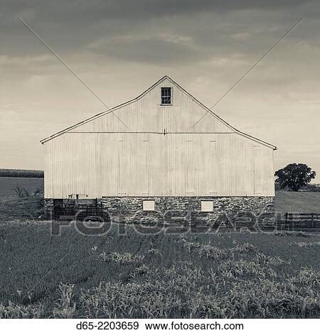 USA, Pennsylvania, Pennsylvania Dutch Country, Paradise, barn. View Large Photo Image Stock Photo - USA, Pennsylvania, Pennsylvania Dutch Country, Paradise, barn.. Fotosearch