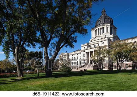 Stock Image - USA, South Dakota, Pierre, South Dakota State Capitol, exterior. Fotosearch