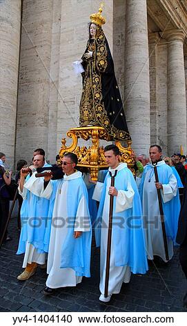 Vatican City, Basilica of Saint Peter, Religious event View Large Photo Image Stock Image - Vatican City, Basilica of Saint Peter, Religious event. Fotosearch