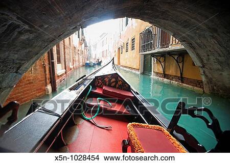 Venice Carnival, Italy View Large Photo Image Picture - Venice Carnival, Italy. Fotosearch