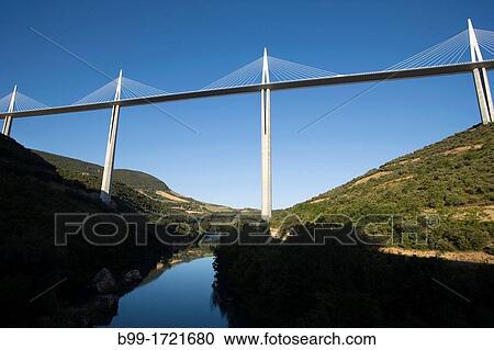 VIADUCT DE MILLAU OVER RIVER TARN MASSIF CENTRAL AVEYRON FRANCE View Large Photo Image Stock Image - VIADUCT DE MILLAU OVER RIVER TARN MASSIF CENTRAL AVEYRON FRANCE. Fotosearch