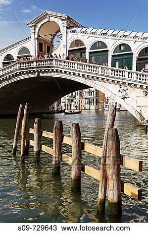 View of moorings and the Rialto Bridge, Sesti? re di San Marco, Venice, Veneto, Italy View Large Photo Image Stock Image - View of moorings and the Rialto Bridge, Sesti? re di San Marco, Venice, Veneto, Italy. Fotosearch