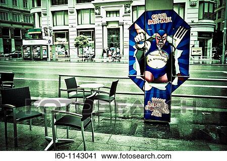 Vista de la Gran Via en Madrid, Spain View Large Photo Image Stock Image - Vista de la Gran Via en Madrid, Spain. Fotosearch