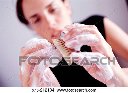 Picture - Washing fingernails. Fotosearch