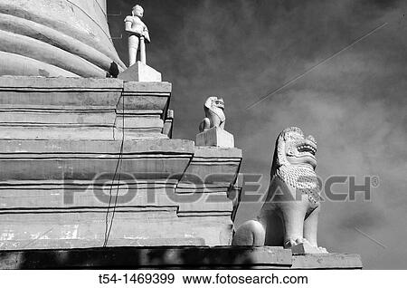 Wat Phnom in Phnom Penh View Large Photo Image Stock Photo - Wat Phnom in Phnom Penh. Fotosearch