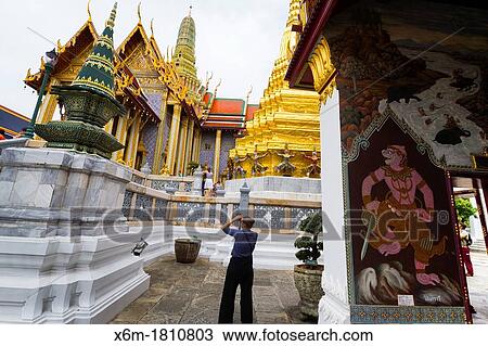 Stock Image - Wat Phra Kaew or Temple of the Emerald Buddha Grand Palace Bangkok, Thailand. Fotosearch
