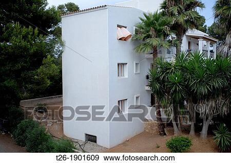 White house in Santa Eulalia town Ibiza island, Spain View Large Photo Image Stock Photo - White house in Santa Eulalia town Ibiza island, Spain. Fotosearch