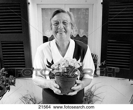 Picture - Woman. Fotosearch