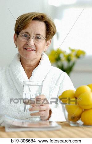 Picture - Woman. Fotosearch
