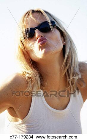 Picture - Woman. Fotosearch