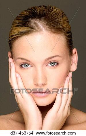 Picture - Woman. Fotosearch