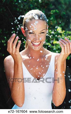 Picture - Woman. Fotosearch