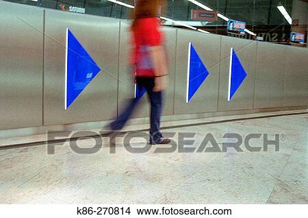 Picture - Woman. Fotosearch
