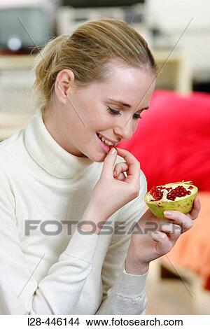 Picture - Woman. Fotosearch