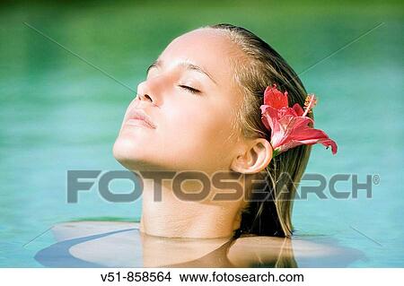 Picture - Woman. Fotosearch