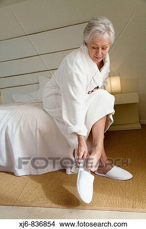 Picture - Woman. Fotosearch