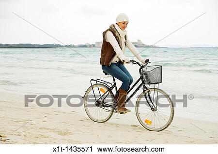 Stock Image - Woman.. Fotosearch