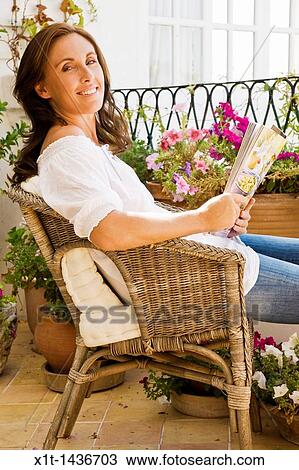 Stock Image - Woman.. Fotosearch