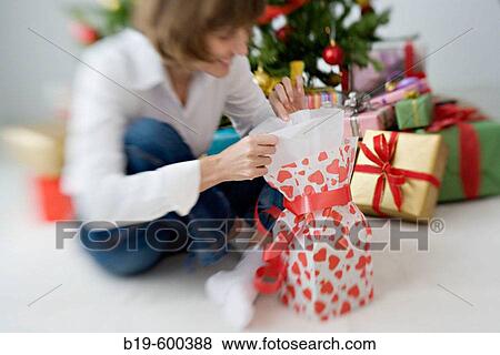 Stock Photo - Woman. Fotosearch