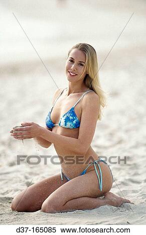 Stock Photography - Woman. Fotosearch