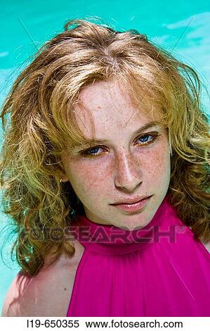 Stock Photography - Woman. Fotosearch
