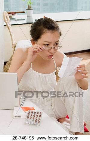 Stock Photography - Woman. Fotosearch