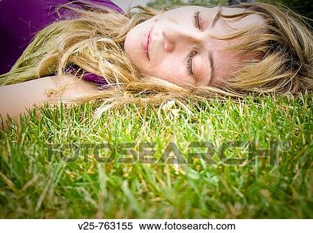 Stock Photography - Woman. Fotosearch